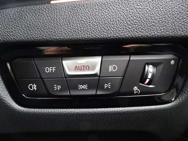 ＢＭＷ ３シリーズ ３３０ｅ　Ｍスポーツ R5年 (近畿) 99