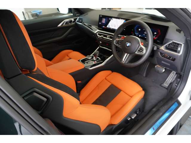 ＢＭＷ Ｍ４クーペ コンペティション Ｍ Ｘドライブ ４ＷＤ R5年 (近畿) 99