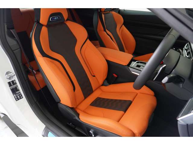 ＢＭＷ Ｍ４クーペ コンペティション Ｍ Ｘドライブ ４ＷＤ R5年 (近畿) 99