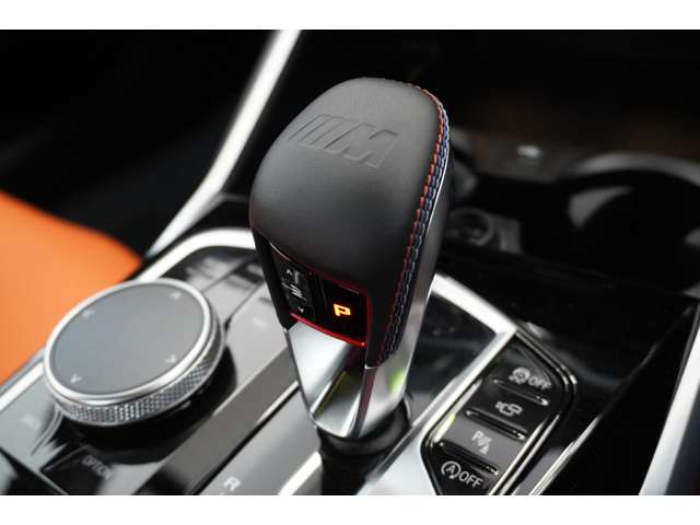 ＢＭＷ Ｍ４クーペ コンペティション Ｍ Ｘドライブ ４ＷＤ R5年 (近畿) 99