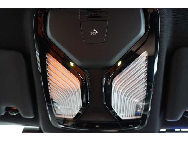 ＢＭＷ Ｍ４クーペ コンペティション Ｍ Ｘドライブ ４ＷＤ R5年 (近畿) 99