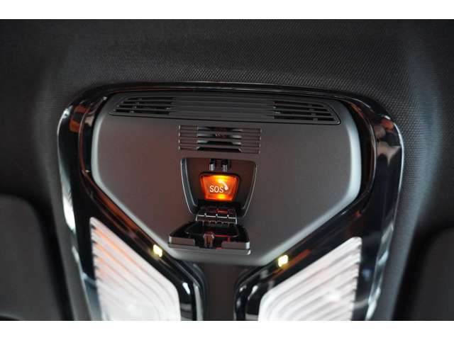 ＢＭＷ Ｍ４クーペ コンペティション Ｍ Ｘドライブ ４ＷＤ R5年 (近畿) 99