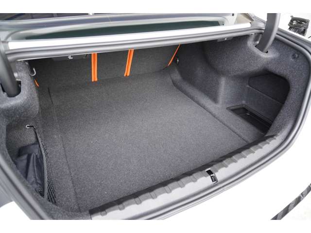 ＢＭＷ Ｍ４クーペ コンペティション Ｍ Ｘドライブ ４ＷＤ R5年 (近畿) 99