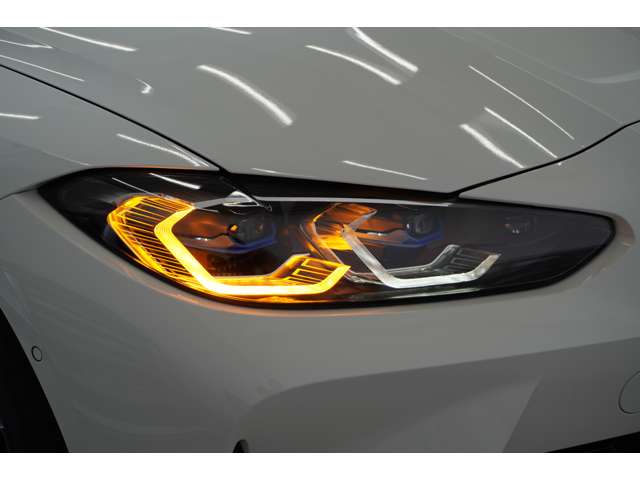 ＢＭＷ Ｍ４クーペ コンペティション Ｍ Ｘドライブ ４ＷＤ R5年 (近畿) 99