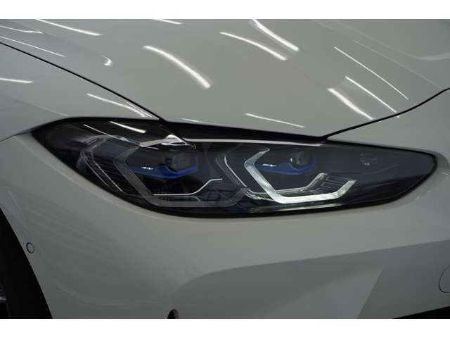 ＢＭＷ Ｍ４クーペ コンペティション Ｍ Ｘドライブ ４ＷＤ R5年 (近畿) 99