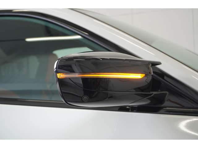 ＢＭＷ Ｍ４クーペ コンペティション Ｍ Ｘドライブ ４ＷＤ R5年 (近畿) 99