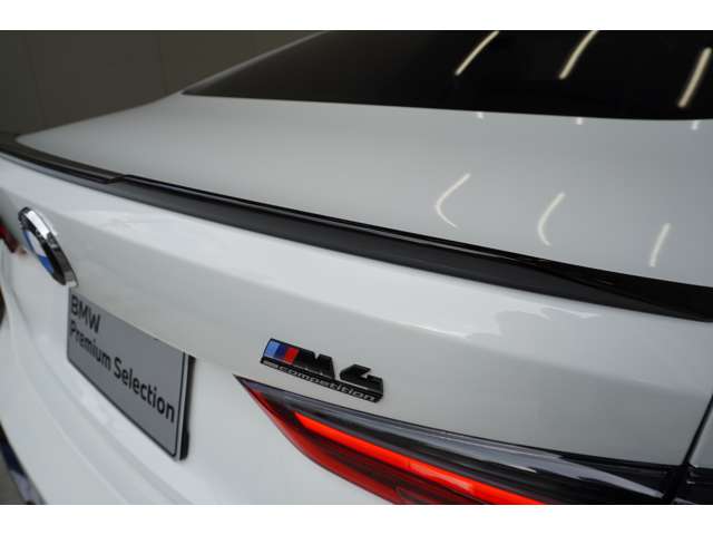 ＢＭＷ Ｍ４クーペ コンペティション Ｍ Ｘドライブ ４ＷＤ R5年 (近畿) 99