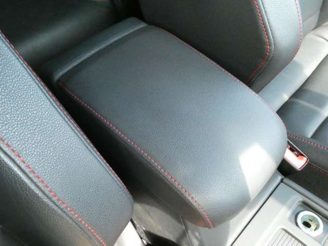 フォルクスワーゲン ゴルフ ＧＴＩ H26年 (関東) 99