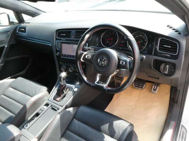 フォルクスワーゲン ゴルフ ＧＴＩ H26年 (関東) 99