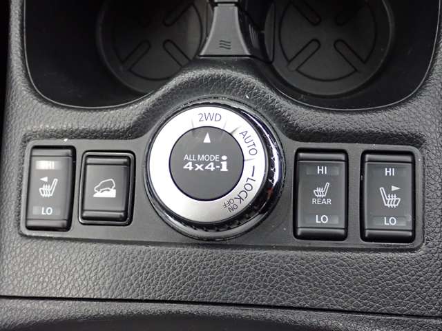 日産 エクストレイル ２．０ ２０ＸＩ Ｖセレクション ２列車 ４ＷＤ R4年 (関東) 99