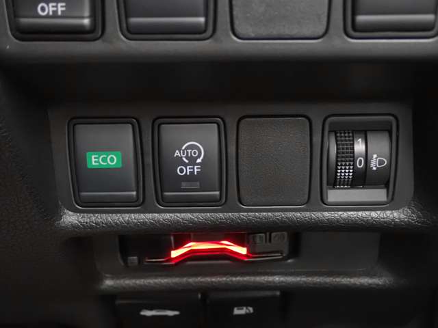 日産 エクストレイル ２．０ ２０ＸＩ Ｖセレクション ２列車 ４ＷＤ R4年 (関東) 99