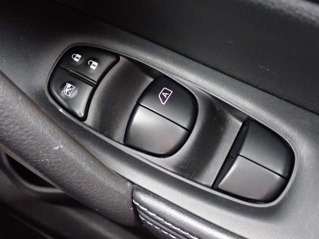 日産 エクストレイル ２．０ ２０ＸＩ Ｖセレクション ２列車 ４ＷＤ R4年 (関東) 99