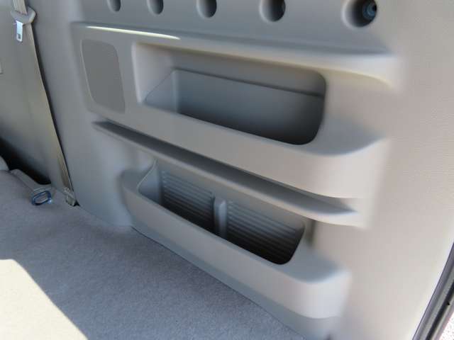 スズキ エブリイワゴン ６６０ ＰＺターボスペシャル ハイルーフ ４ＷＤ R5年 (関東) 99