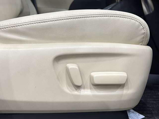 トヨタ ヴェルファイア ２．５ Ｖ H27年 (関東) 99