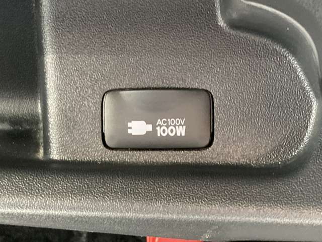 トヨタ ハイエースバン ２．８ スーパーＧＬ ダークプライムＩＩ ロングボディ ディーゼルターボ ４ＷＤ R4年 (東北) 99