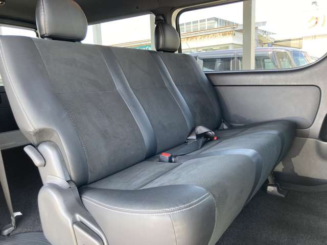 トヨタ ハイエースバン ２．８ スーパーＧＬ ダークプライムＩＩ ロングボディ ディーゼルターボ ４ＷＤ R4年 (東北) 99