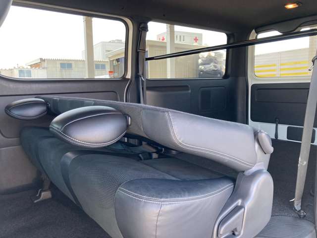 トヨタ ハイエースバン ２．８ スーパーＧＬ ダークプライムＩＩ ロングボディ ディーゼルターボ ４ＷＤ R4年 (東北) 99