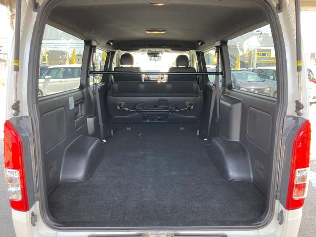 トヨタ ハイエースバン ２．８ スーパーＧＬ ダークプライムＩＩ ロングボディ ディーゼルターボ ４ＷＤ R4年 (東北) 99