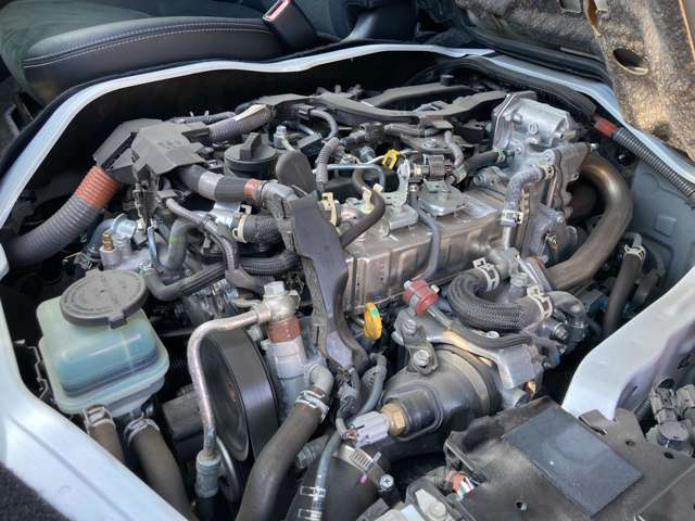 トヨタ ハイエースバン ２．８ スーパーＧＬ ダークプライムＩＩ ロングボディ ディーゼルターボ ４ＷＤ R4年 (東北) 99