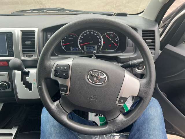 トヨタ レジアスエースバン ２．８ スーパーＧＬ ロングボディ ディーゼルターボ ４ＷＤ R1年 (北海道) 99