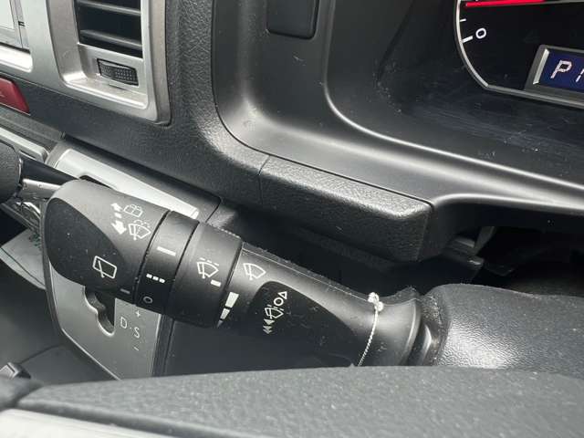 トヨタ レジアスエースバン ２．８ スーパーＧＬ ロングボディ ディーゼルターボ ４ＷＤ R1年 (北海道) 99