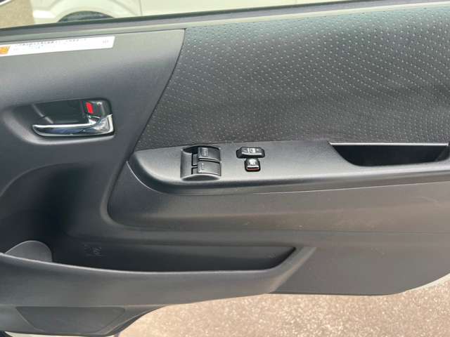 トヨタ レジアスエースバン ２．８ スーパーＧＬ ロングボディ ディーゼルターボ ４ＷＤ R1年 (北海道) 99