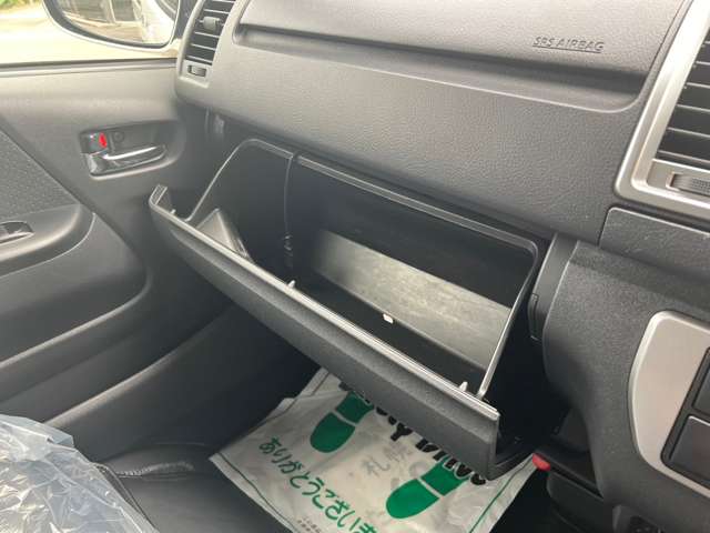 トヨタ レジアスエースバン ２．８ スーパーＧＬ ロングボディ ディーゼルターボ ４ＷＤ R1年 (北海道) 99