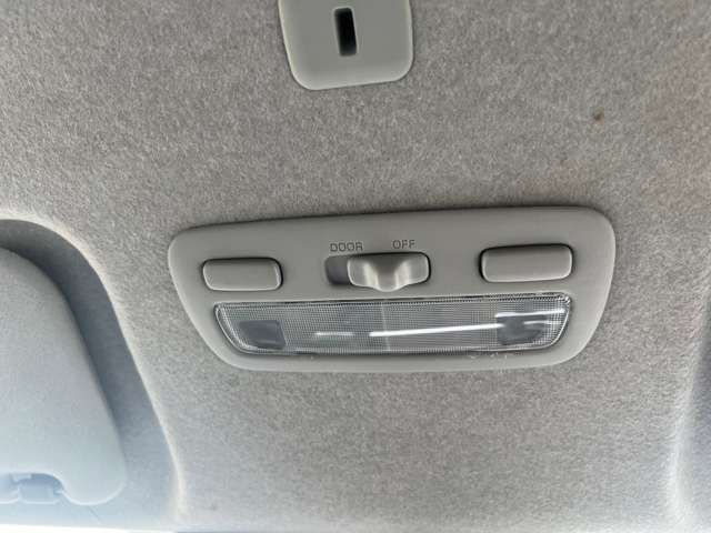 トヨタ レジアスエースバン ２．８ スーパーＧＬ ロングボディ ディーゼルターボ ４ＷＤ R1年 (北海道) 99