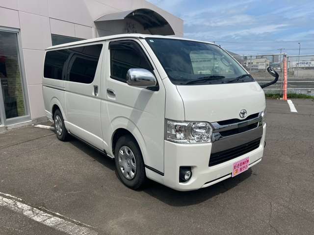 トヨタ レジアスエースバン ２．８ スーパーＧＬ ロングボディ ディーゼルターボ ４ＷＤ R1年 (北海道) 99