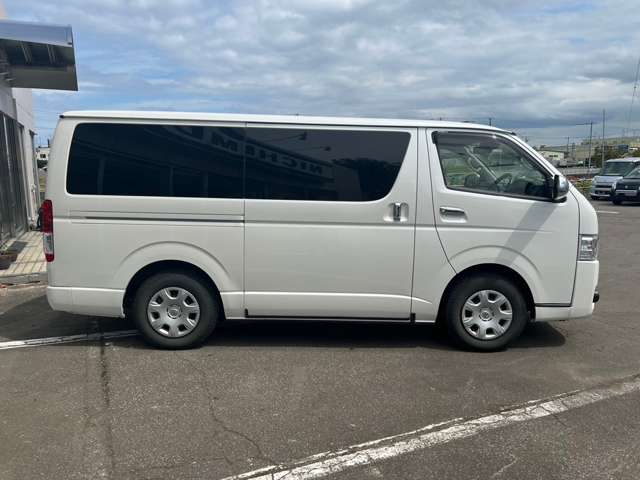 トヨタ レジアスエースバン ２．８ スーパーＧＬ ロングボディ ディーゼルターボ ４ＷＤ R1年 (北海道) 99