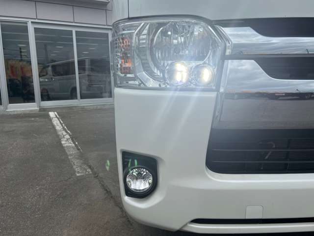 トヨタ レジアスエースバン ２．８ スーパーＧＬ ロングボディ ディーゼルターボ ４ＷＤ R1年 (北海道) 99