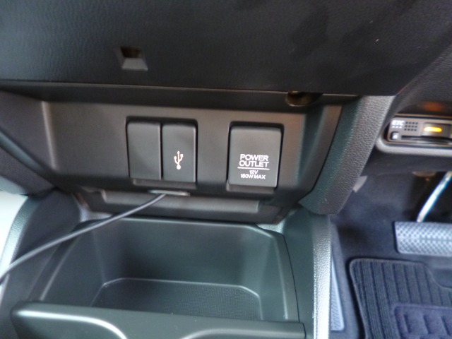 ホンダ フィット　ハイブリッド １．５ ハイブリッド Ｌ ホンダセンシング H30年 (東北) 99