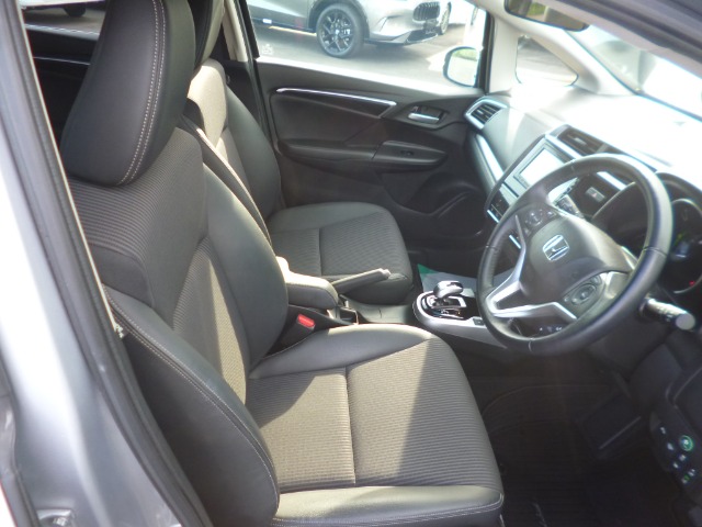 ホンダ フィット　ハイブリッド １．５ ハイブリッド Ｌ ホンダセンシング H30年 (東北) 99