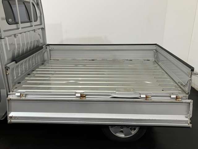 スズキ キャリイトラック ６６０ ＫＣエアコン・パワステ ３方開 ４ＷＤ H19年 (北海道) 99