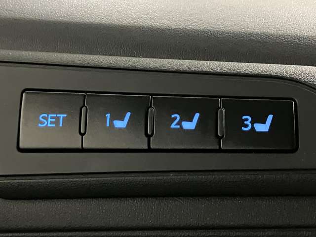 トヨタ ヴェルファイア ２．５ Ｚ Ｇエディション ４ＷＤ H30年 (北海道) 99