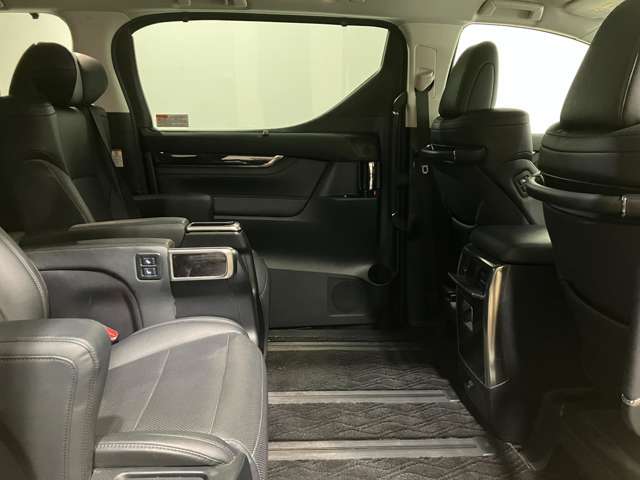 トヨタ ヴェルファイア ２．５ Ｚ Ｇエディション ４ＷＤ H30年 (北海道) 99