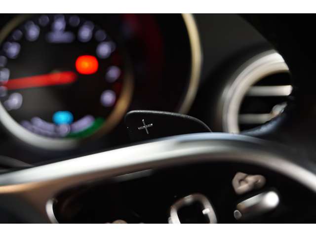 メルセデスベンツ Ｃクラス Ｃ２００ ４マチック アバンギャルド ４ＷＤ R1年 (北海道) 99