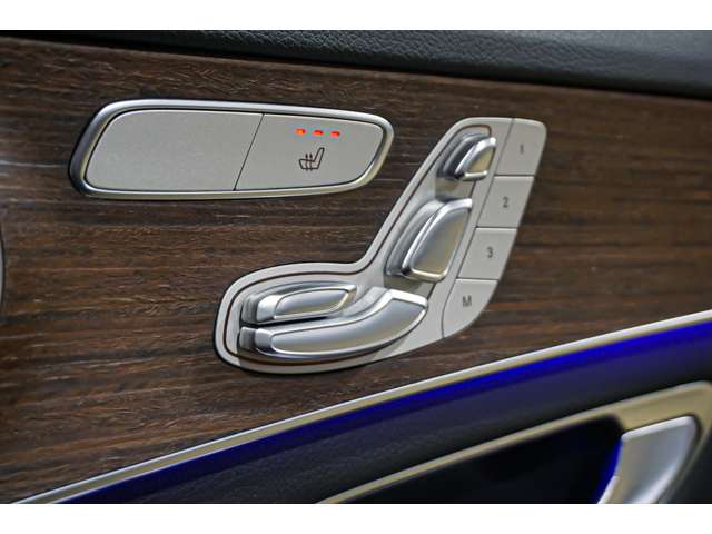 メルセデスベンツ Ｃクラス Ｃ２００ ４マチック アバンギャルド ４ＷＤ R1年 (北海道) 99