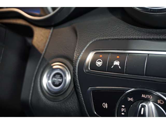 メルセデスベンツ Ｃクラス Ｃ２００ ４マチック アバンギャルド ４ＷＤ R1年 (北海道) 99