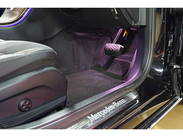 メルセデスベンツ Ｃクラス Ｃ２００ ４マチック アバンギャルド ４ＷＤ R1年 (北海道) 99