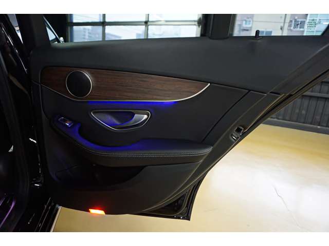 メルセデスベンツ Ｃクラス Ｃ２００ ４マチック アバンギャルド ４ＷＤ R1年 (北海道) 99