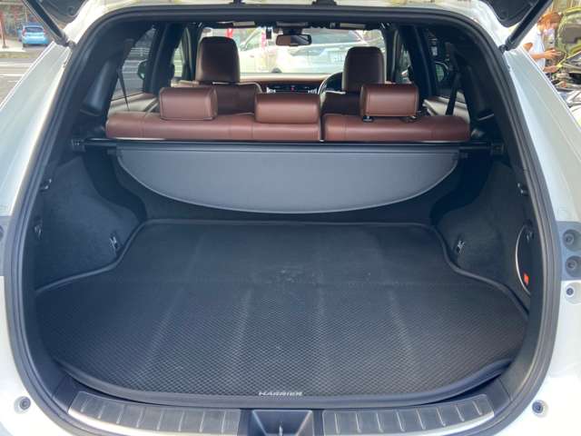 トヨタ ハリアー　ハイブリッド ２．５ ハイブリッド Ｅ－ＦＯＵＲ プログレス ４ＷＤ H29年 (関東) 99