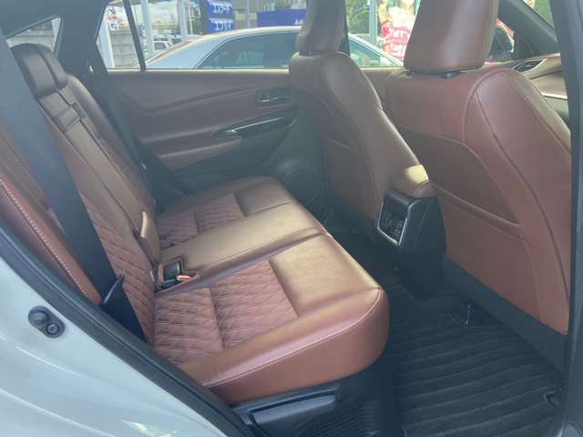 トヨタ ハリアー　ハイブリッド ２．５ ハイブリッド Ｅ－ＦＯＵＲ プログレス ４ＷＤ H29年 (関東) 99