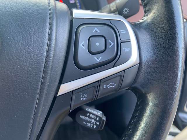 トヨタ ハリアー　ハイブリッド ２．５ ハイブリッド Ｅ－ＦＯＵＲ プログレス ４ＷＤ H29年 (関東) 99