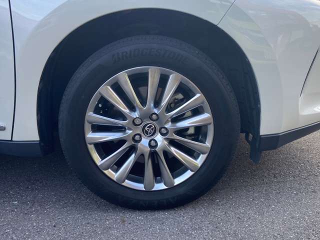 トヨタ ハリアー　ハイブリッド ２．５ ハイブリッド Ｅ－ＦＯＵＲ プログレス ４ＷＤ H29年 (関東) 99