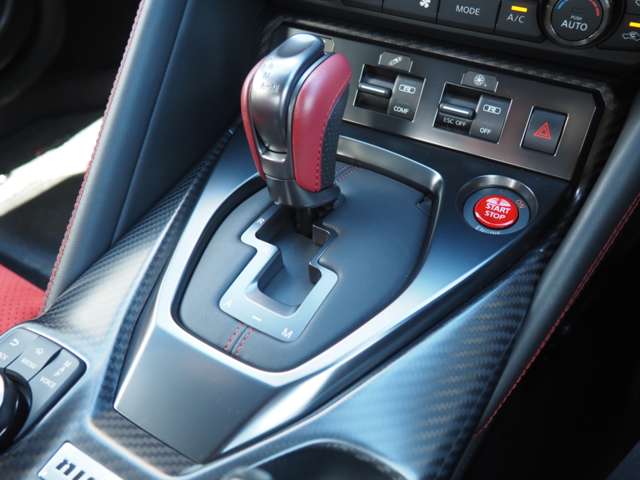 日産 ＧＴ−Ｒ ３．８ ＮＩＳＭＯ ４ＷＤ R1年 (近畿) 99