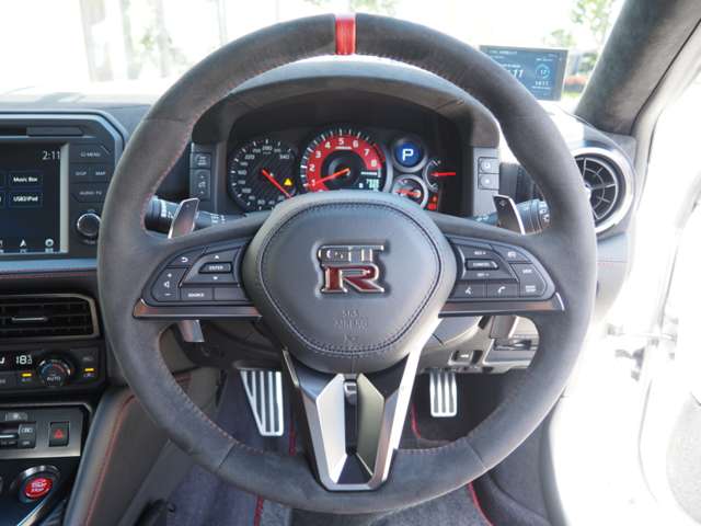 日産 ＧＴ−Ｒ ３．８ ＮＩＳＭＯ ４ＷＤ R1年 (近畿) 99