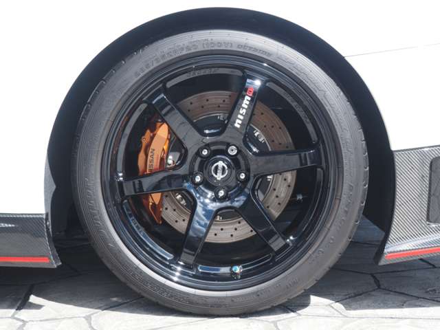 日産 ＧＴ−Ｒ ３．８ ＮＩＳＭＯ ４ＷＤ R1年 (近畿) 99
