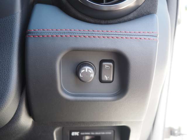 日産 ＧＴ−Ｒ ３．８ ＮＩＳＭＯ ４ＷＤ R1年 (近畿) 99