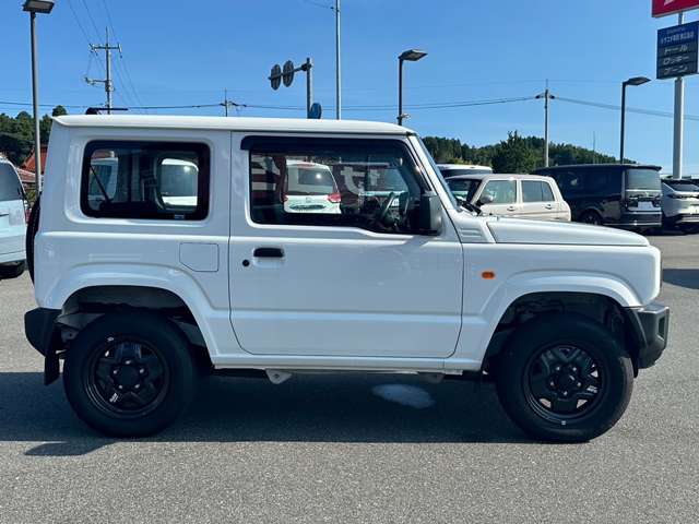 スズキ ジムニー ６６０ ＸＣ ４ＷＤ R4年 (中国) 99